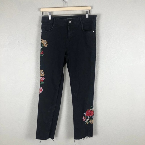 Zara Black Straight Leg Jeans with Floral Embroidery - Picture 14 of 15